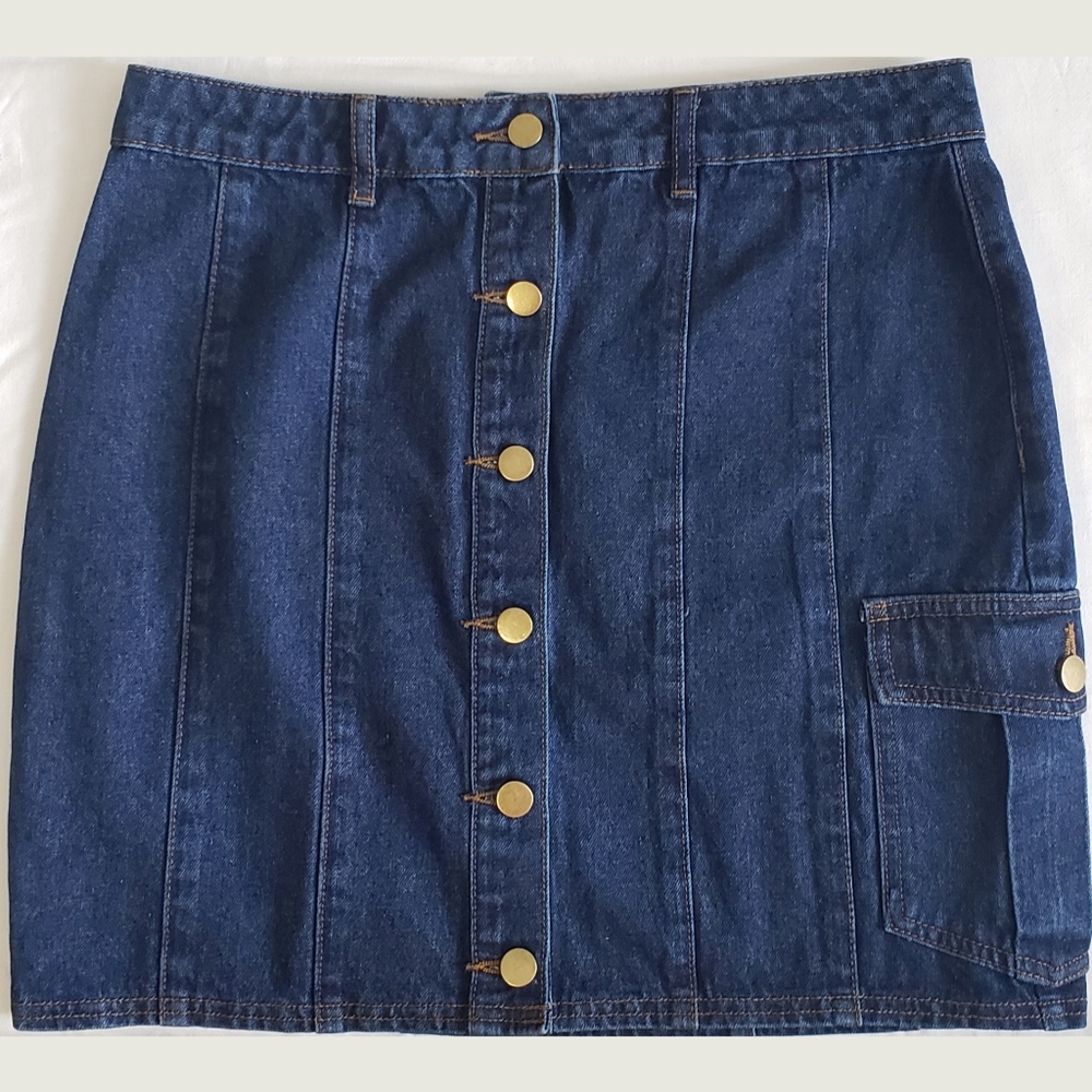 Pretty Little Things skirt